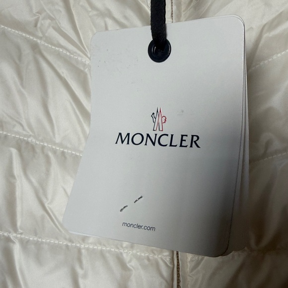 Moncler Women's Ivory Puffer Cardigan / Jacket - Picture 4 of 12